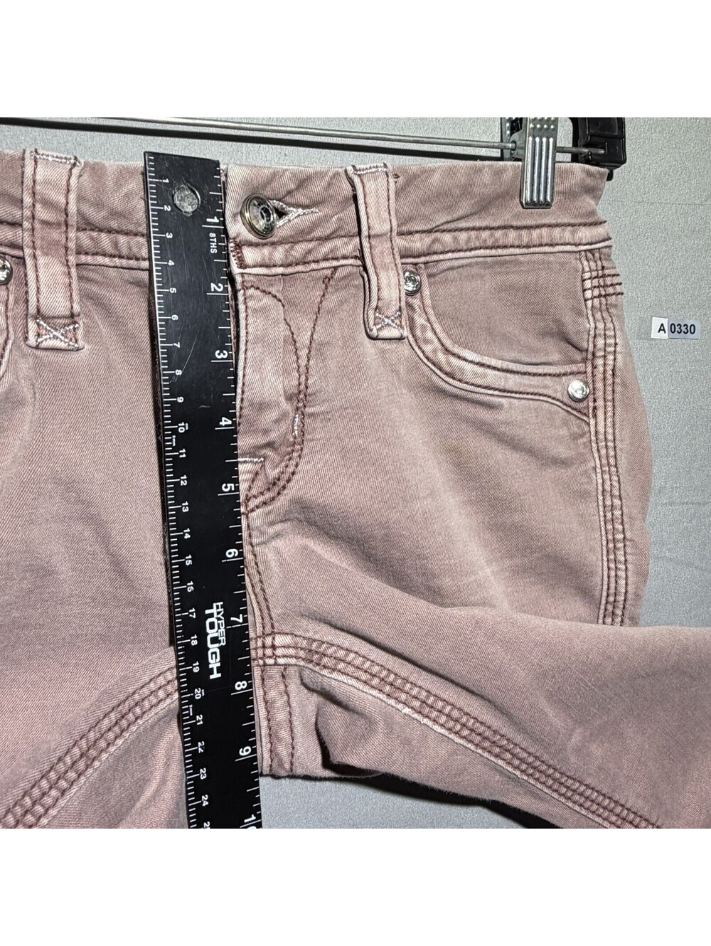 💕Rock Revival Margie Skinny Jeans Size 26 (27x30) Rose Colored Distressed💕 - Picture 5 of 10